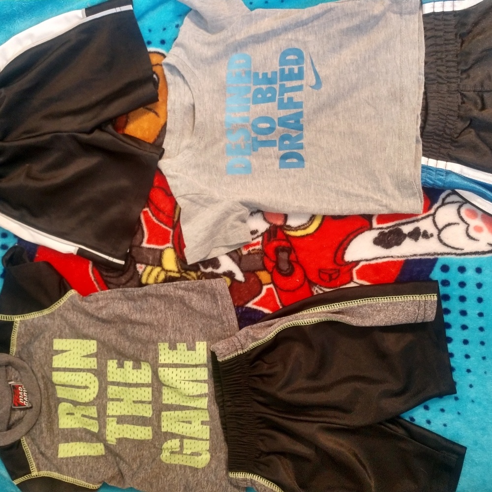 Boys size 12 months lot